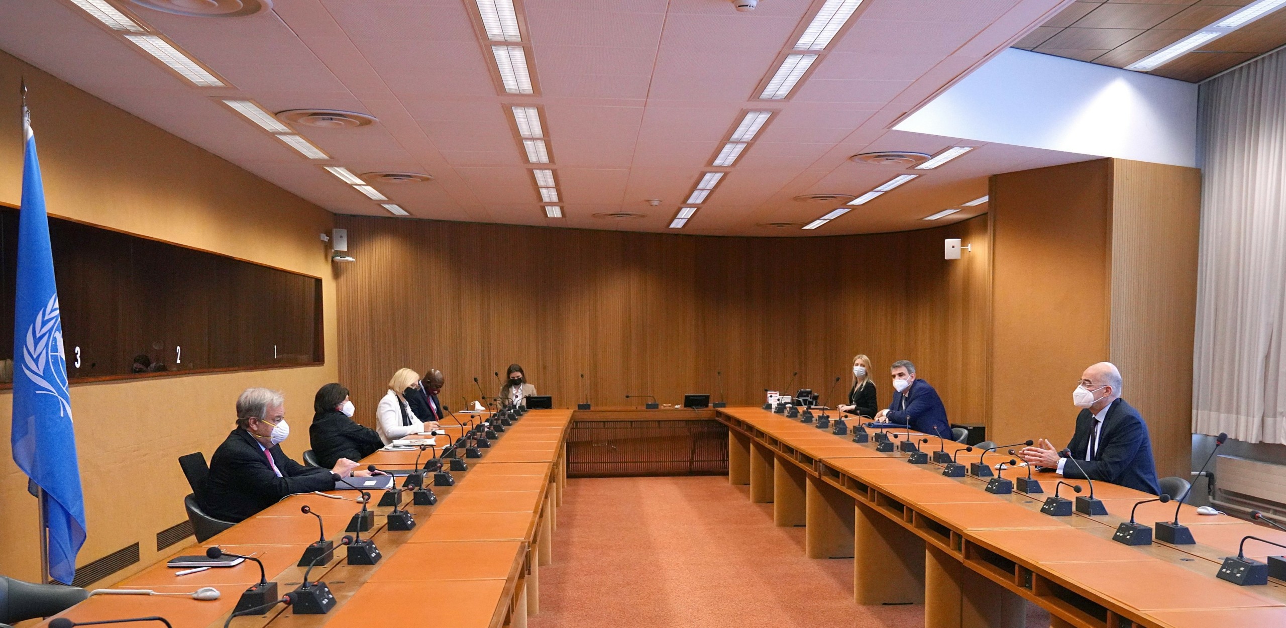 “Ναυάγιο” στην Πενταμερή για το Κυπριακό λόγω της τουρκικής αδιαλλαξίας