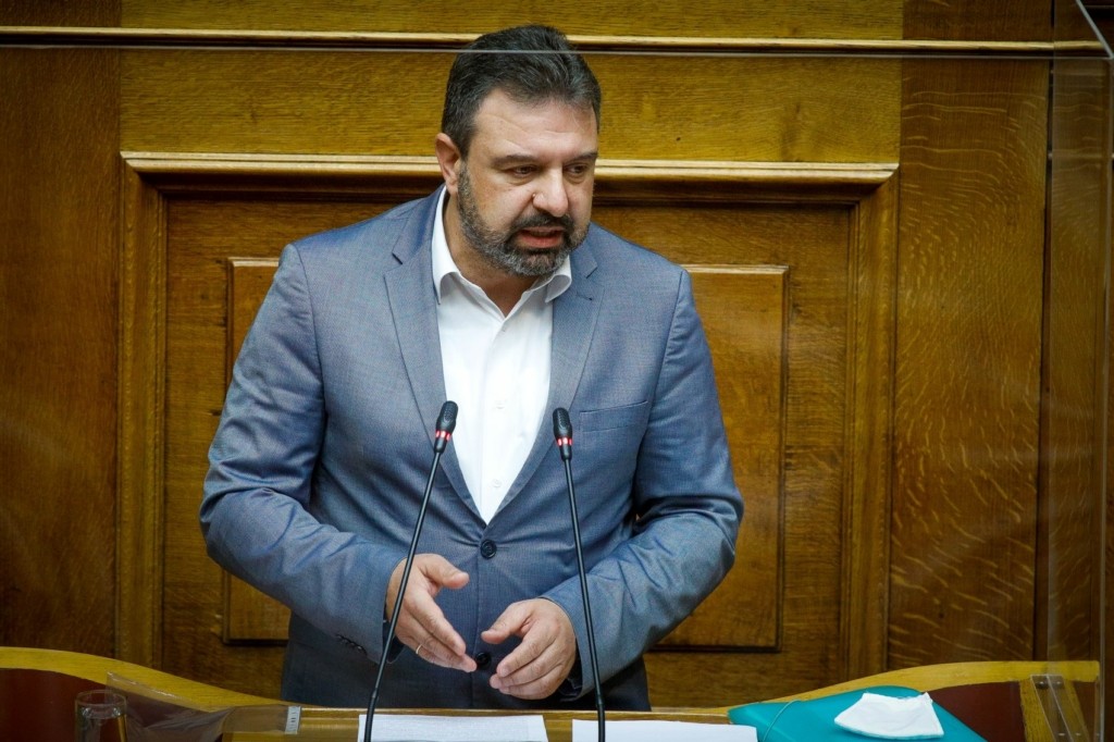 Υπόθεση Folli-Follie: Ναι στην άρση ασυλίας του Σταύρου Αραχωβίτη (pics&vid)