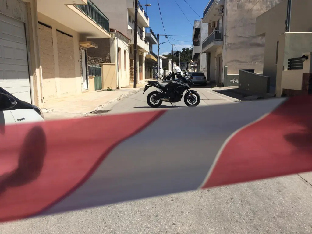 Φρικτό έγκλημα στο Αγρίνιο – Έσφαξε τη μητέρα του και τραυμάτισε τη γιαγιά του