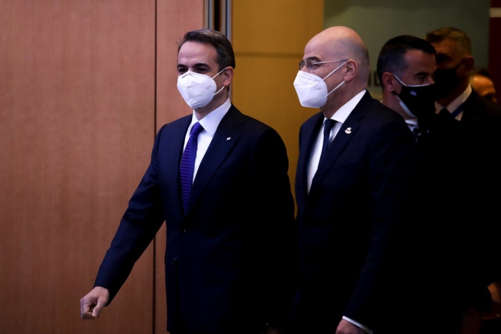 Μαξίμου: Ο Μητσοτάκης συνεχάρη τον Δένδια για το επεισόδιο με Τσαβούσογλου