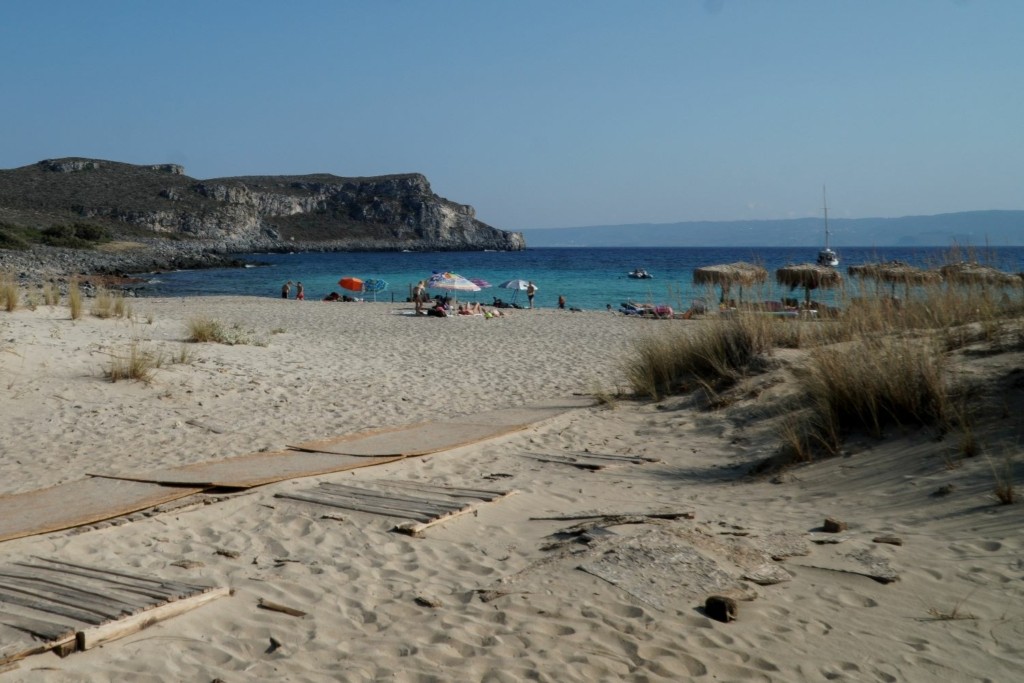 Πρωτοτυπεί η Ελαφόνησος- Στέλνει παγκόσμιο μήνυμα εμβολιασμού