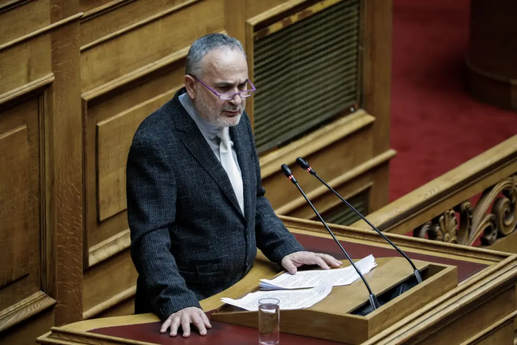 Βουλευτής του ΚΙΝΑΛ με κορονοϊό – Είχε εμβολιαστεί πριν από 2,5 μήνες