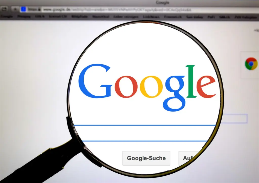 Μαίνεται ο πόλεμος της Ρωσίας με την Google – Νέο πρόστιμο για περίεργο περιεχόμενο