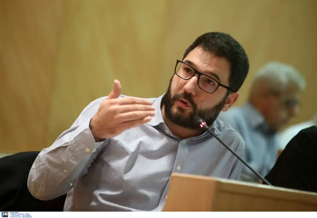 Ηλιόπουλος – Απλήρωτη δουλειά και μειώσεις μισθών φέρνει η κατάργηση του 8ωρου