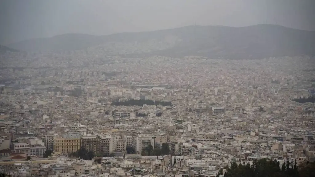 Τα καμώματα του καιρού – Πολύ υψηλές θερμοκρασίες και αφρικανική σκόνη