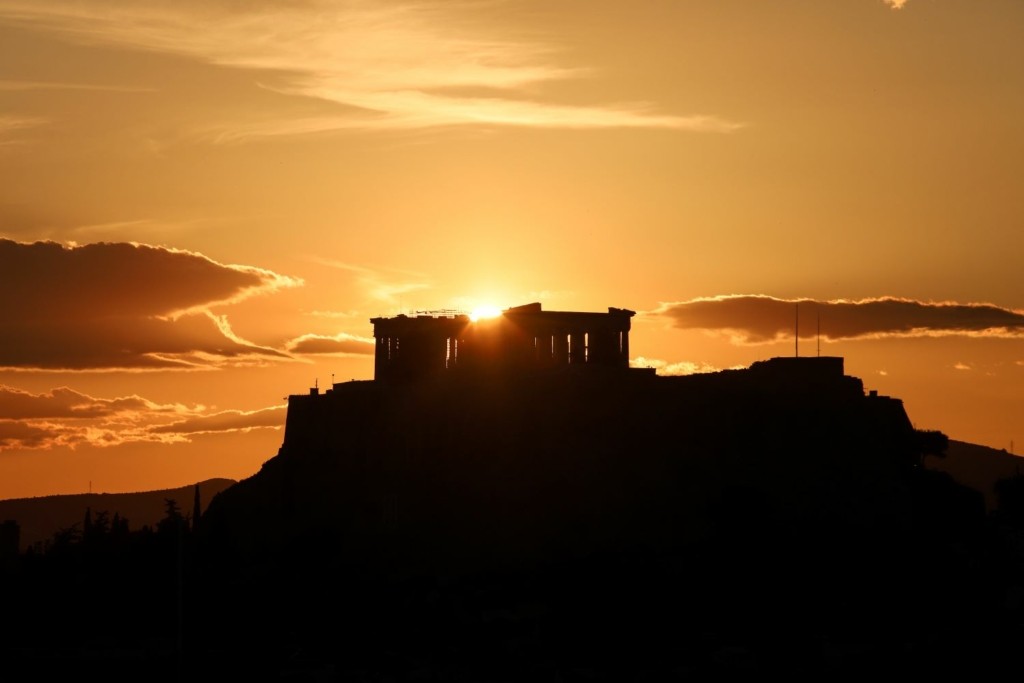 Συννεφιασμένη η Μεγάλη Τετάρτη – Μικρή άνοδος της θερμοκρασίας