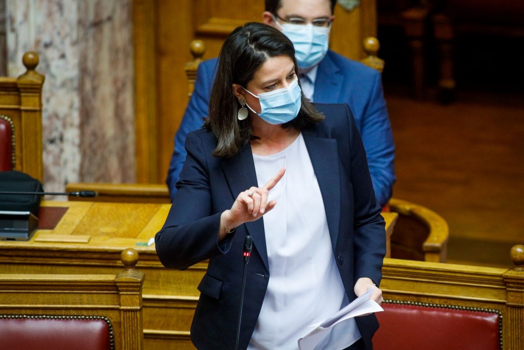 Κεραμέως – Self test και στα νηπιαγωγεία – Νωρίτερα η έναρξη του σχολικού έτους (vid)