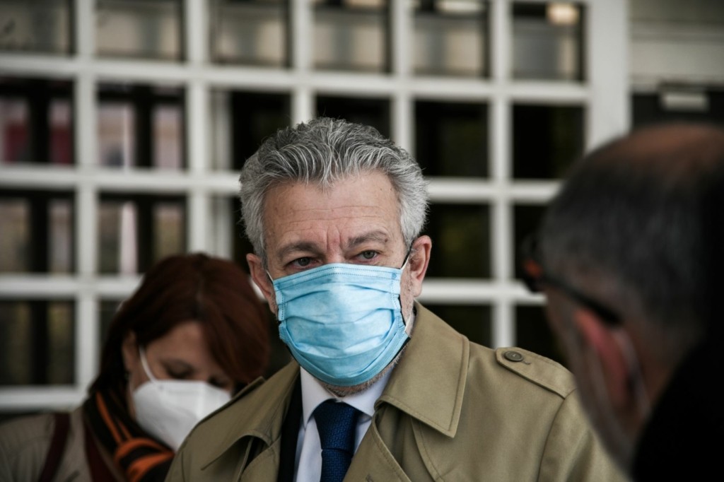 Βολές Κοντονή κατά ΣΥΡΙΖΑ για την αλλαγή του Ποινικού Κώδικα (vid)