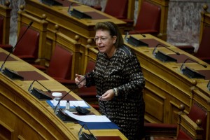 Μενδώνη: «Η κυβέρνηση Μητσοτάκη εργάζεται συστηματικά και μεθοδικά για την επανένωση των Γλυπτών»