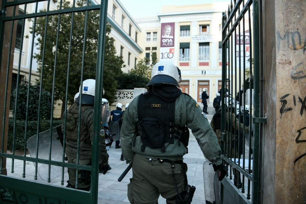 Το μπαλάκι για την πανεπιστημιακή αστυνομία στις Πρυτανικές Αρχές