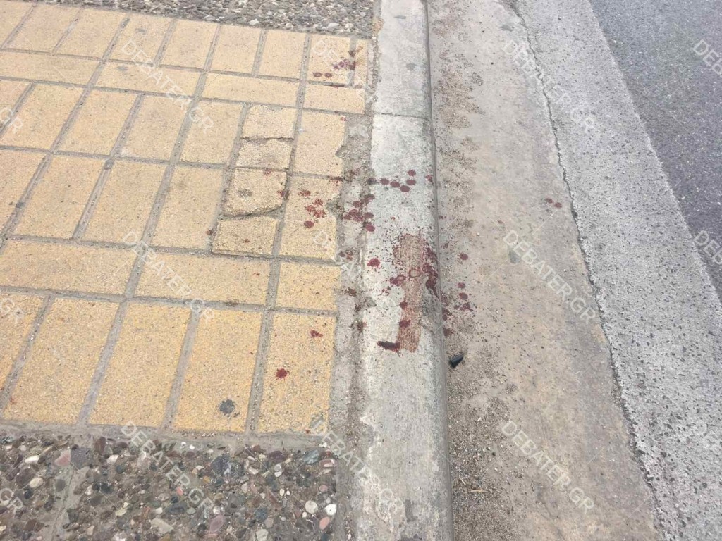 Πεζή παρασύρθηκε από μηχανάκι στη Μεσογείων (vid)