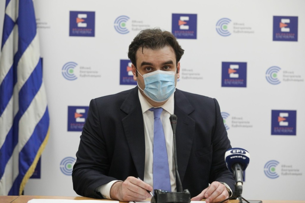 Πιερρακάκης για εμβολιασμούς και μετακινήσεις – Πότε καταργείται το sms (vid)