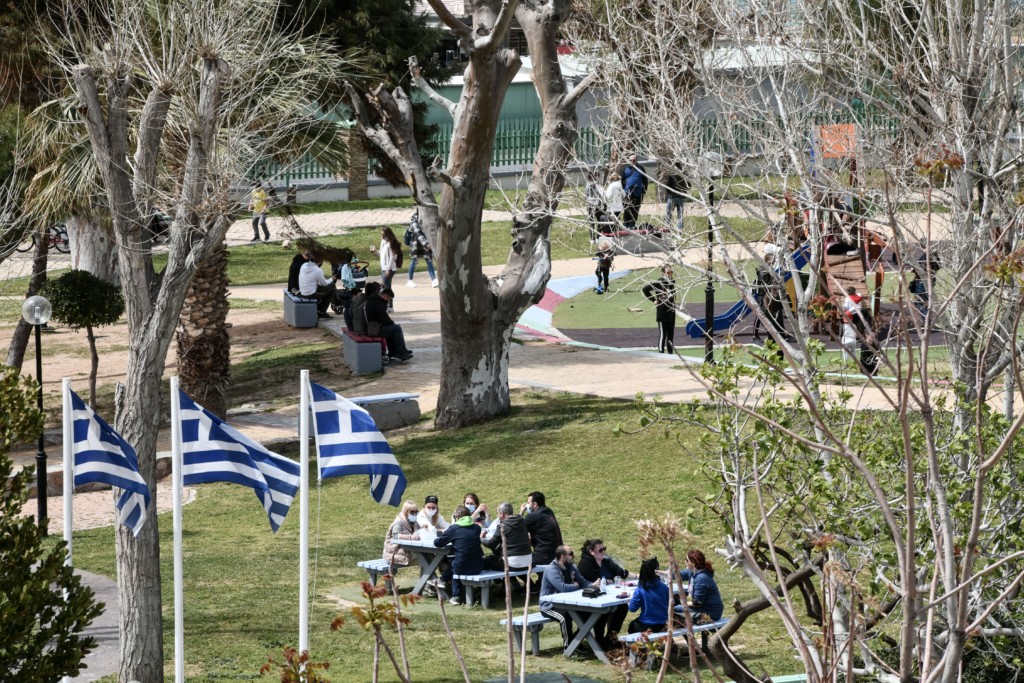 “Πρασινίζουν” τα νότια προάστια της Αθήνας