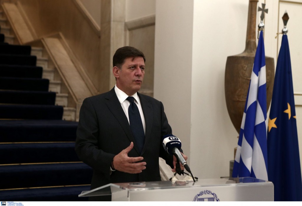 Βαρβιτσιώτης: “Η Ελλάδα δεν λέει άλλα πίσω από κλειστές πόρτες και άλλα μπροστά στις κάμερες”