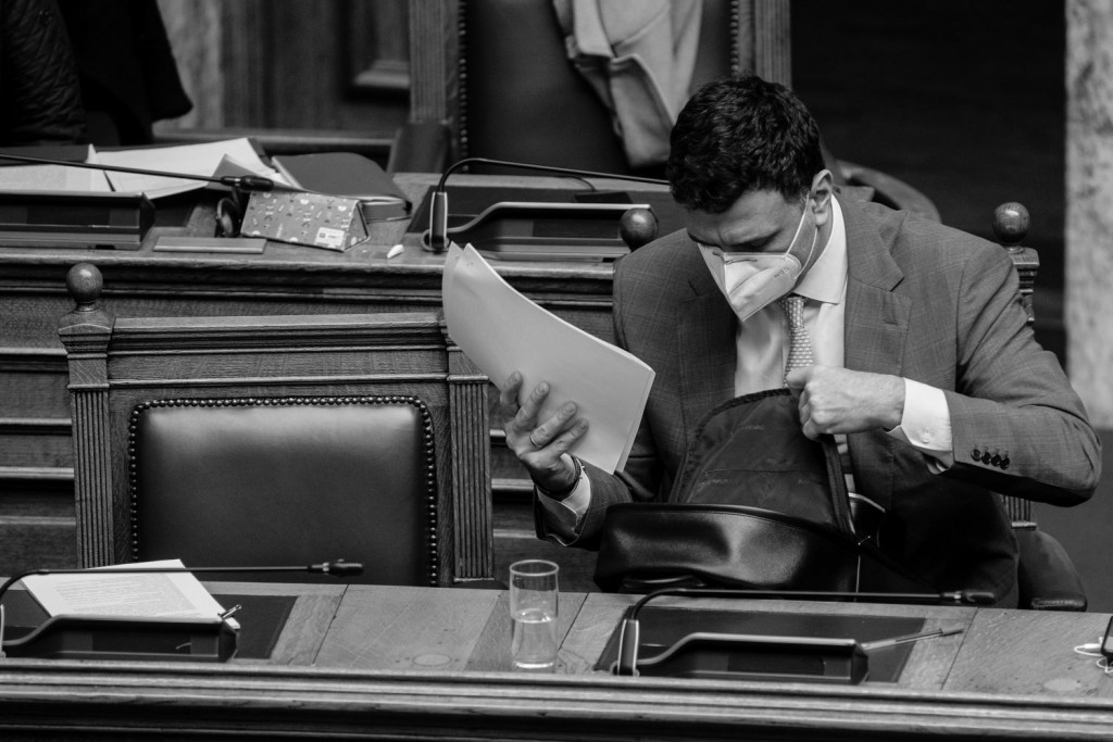 Το έμαθε στο… παρά πέντε