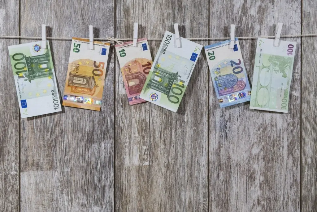 Ο «χάρτης» των πληρωμών από τον e-ΕΦΚΑ και τη ΔΥΠΑ έως τις 25 Απριλίου