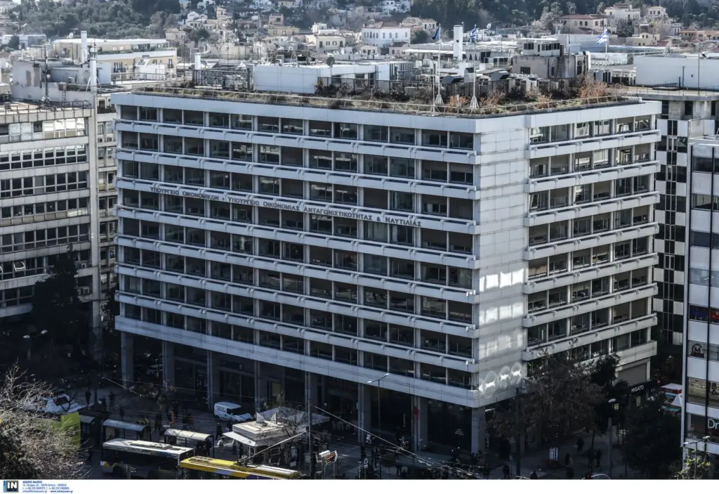 “Σφάζει” τον ΣΥΡΙΖΑ το Υπ. Οικονομικών: Γενικόλογες, ατεκμηρίωτες και υποκοστολογημένες οι προτάσεις στο πρόγραμμα του