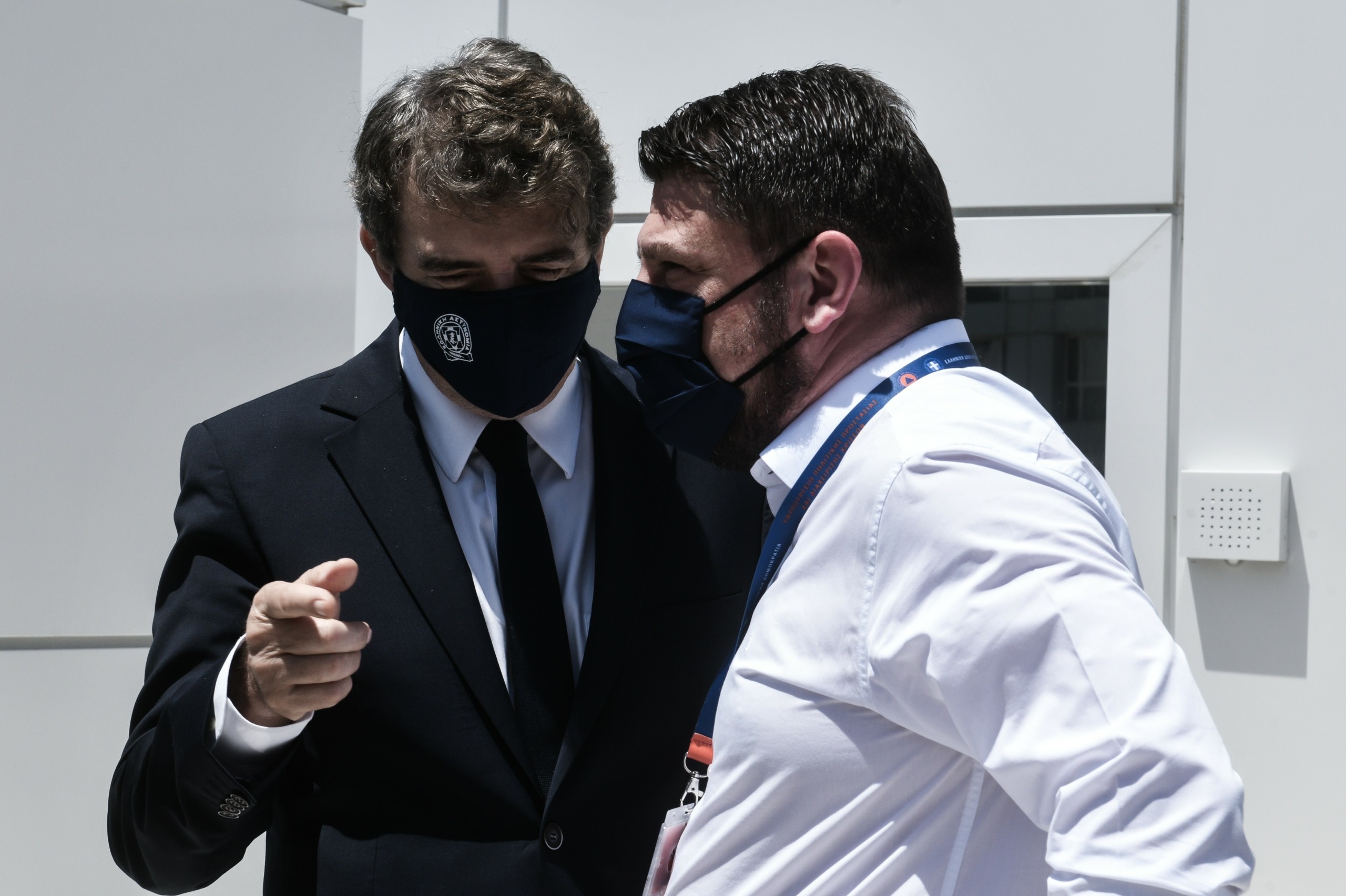 Έκτακτη σύσκεψη για τις φωτιές στις 18 περιοχές στην Αττική που κινδυνεύουν