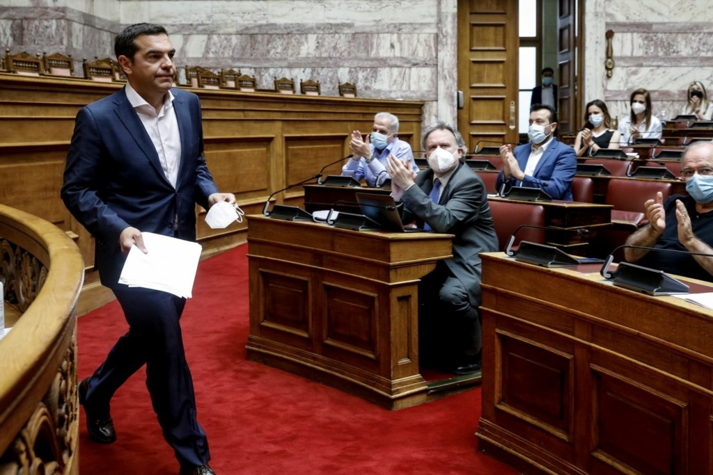 Ο Τσίπρας κατηγόρησε τον Μητσοτάκη για “ιδιότυπο κοινοβουλευτικό πραξικόπημα” (vid)