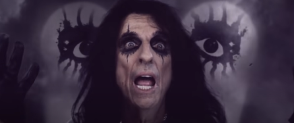 Ξεκινά περιοδεία ο Alice Cooper με πρόσωπο έκπληξη