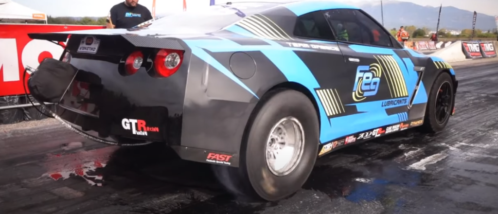 Εικόνες που σοκάρουν στο Πρωτάθλημα Dragster στο Αγρίνιο – Σκοτώθηκε ο οδηγός (vid)