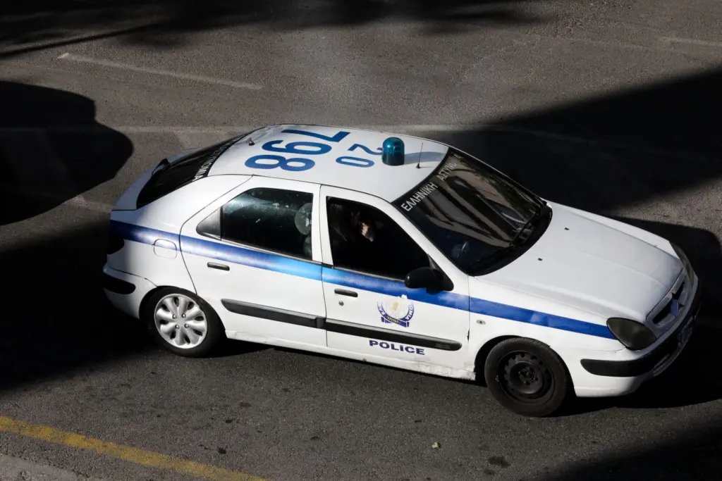 Έκανε ληστεία στο Βουκουρέστι και τον “τσίμπησε” η ΕΛΑΣ στην Καλαμάτα