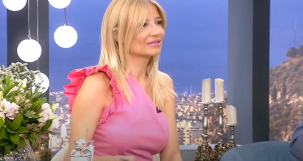 Αγνώριστη η Φαίη Σκορδά σε φωτογραφία του παρελθόντος