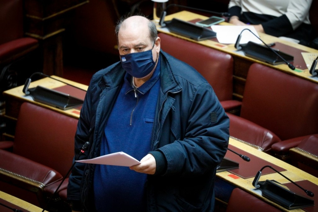 Το σχόλιο του Ν. Φίλη για τους “τεμπέληδες” των διδακτορικών