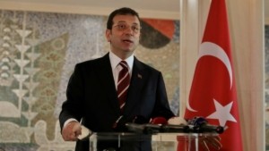 Τουρκία: Ποινή φυλάκισης ενός έτους και οκτώ μηνών στον Ιμάμογλου – Δεν απαγορεύεται να έχει πολιτική δράση