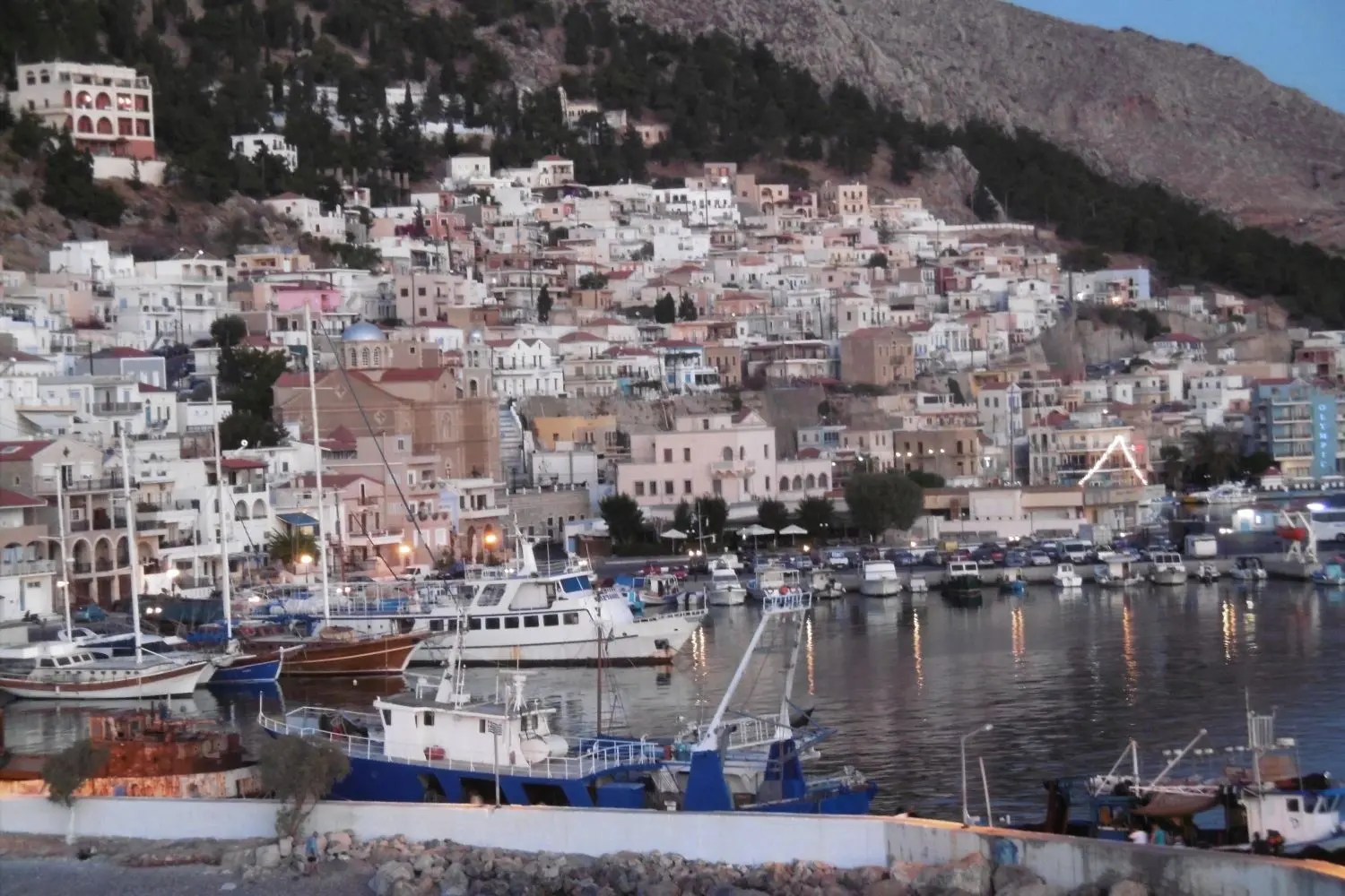 “Ελεύθερη” η Κάλυμνος – Tέλος το σκληρό lockdown στο νησί