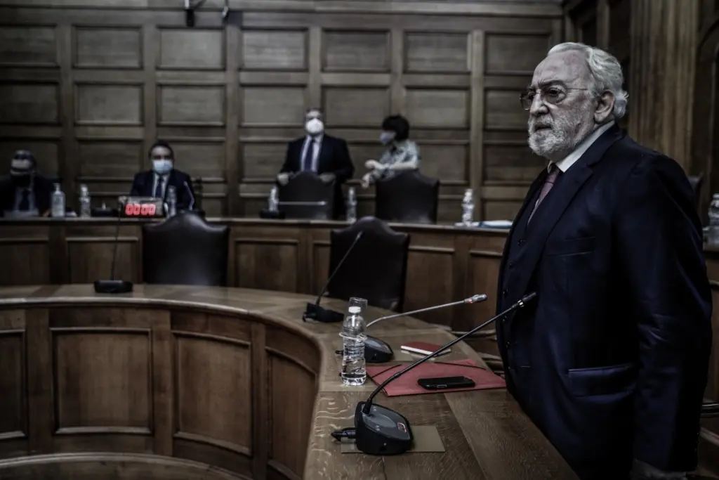 “Βόμβες” Καλογρίτσα στην Προανακριτική – “Ο Παππάς κοιμόταν σπίτι μου”- Νέα SMS