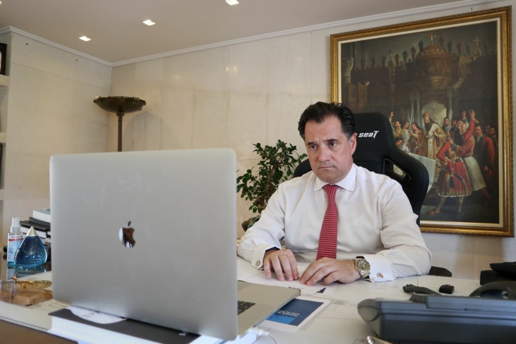 Πότε θα ανοίξουν τα κέντρα διασκέδασης σύμφωνα με τον Άδωνι Γεωργιάδη