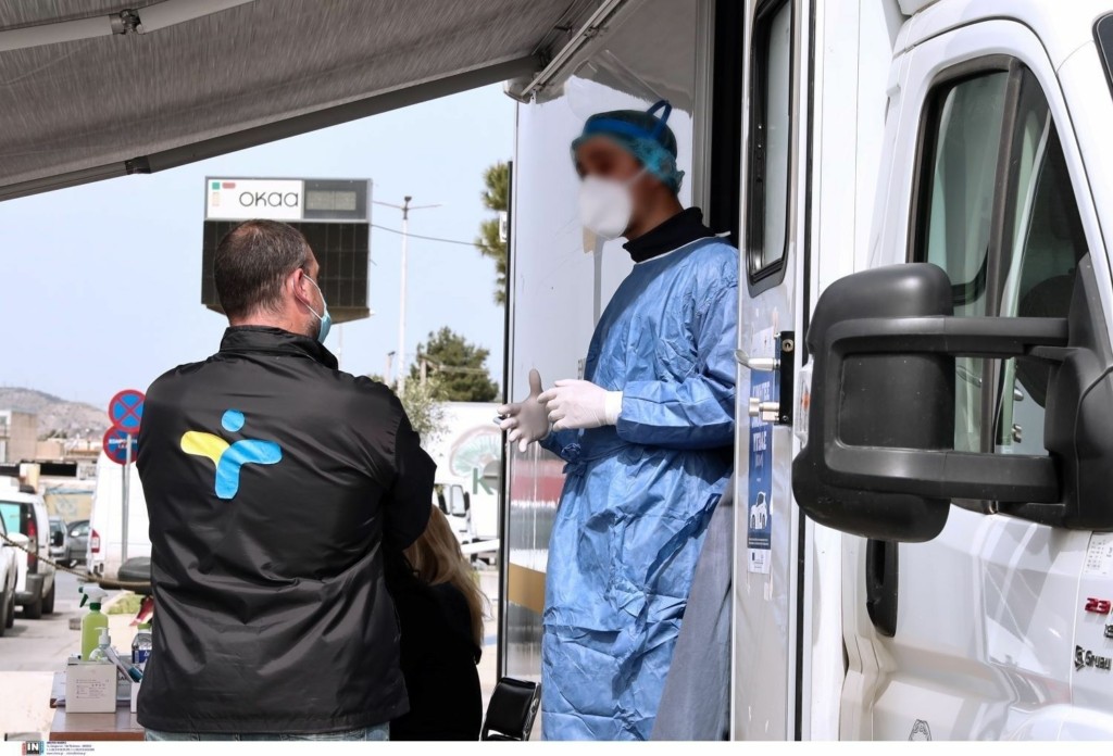 “Πρωτιά” και πάλι για την Αττική στα κρούσματα κορονοϊού – Ο χάρτης διασποράς