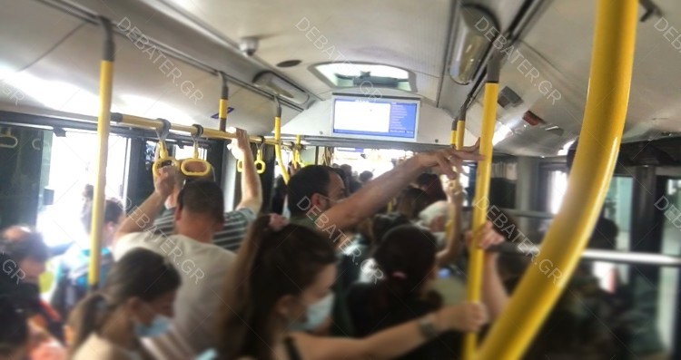 Της απεργίας το χάος – Ο “ένας πάνω στον άλλον” στα λεωφορεία (pics&vid)