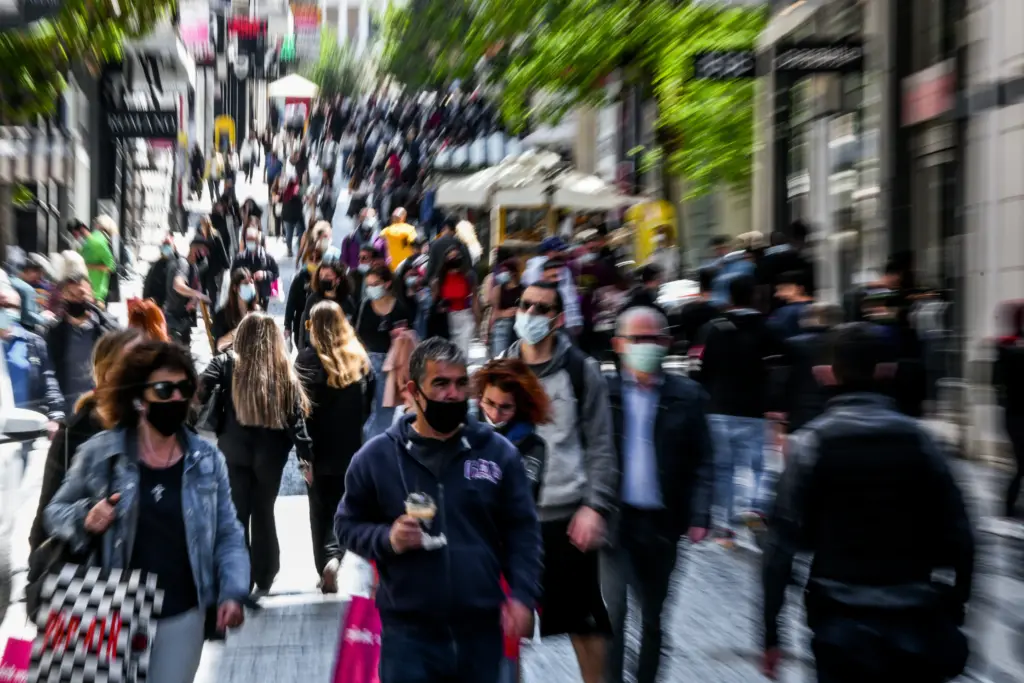 “Γλιτώσαμε 400 νεκρούς και  16.500 νέα κρούσματα εξαιτίας του εμβολιασμού”