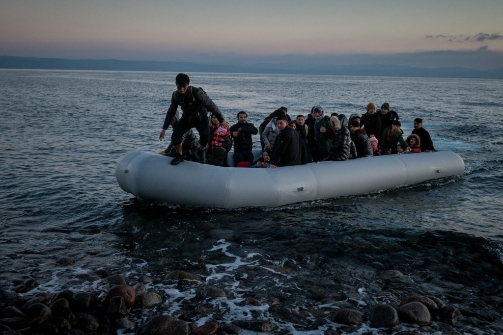 Ο Μηταράκης ζήτησε από την Εθνική Αρχή Διαφάνειας τη διερεύνηση των pushbacks στο Αιγαίο