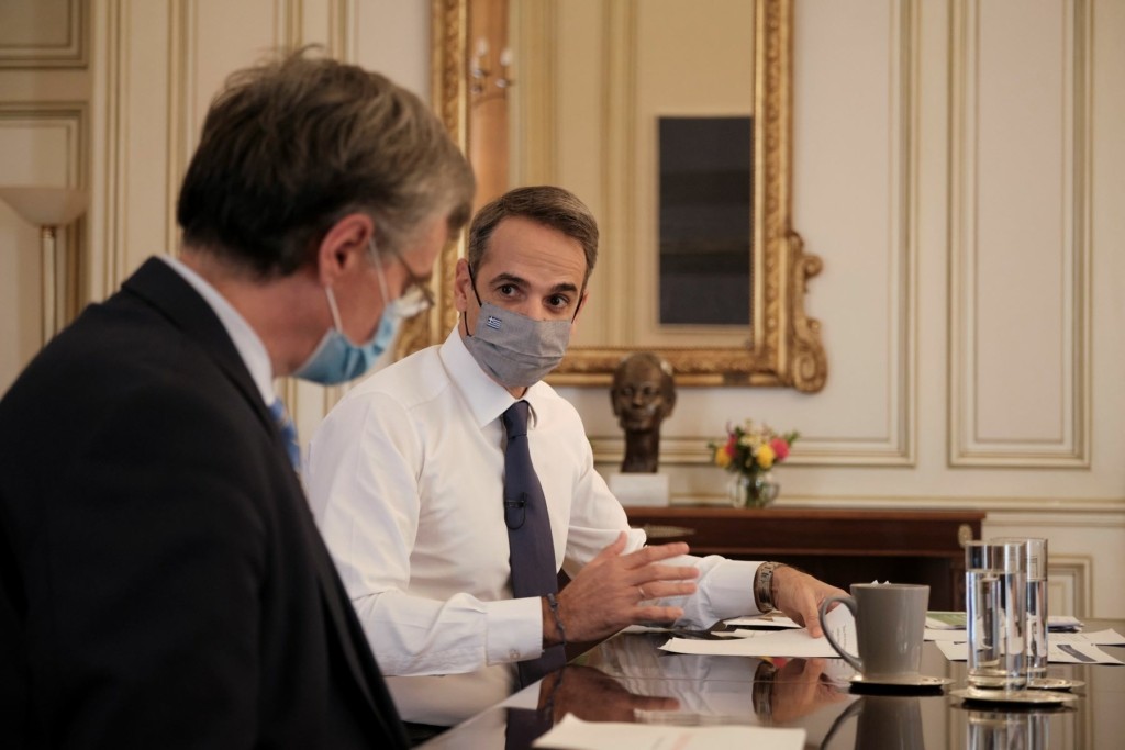 Προειδοποίηση Μητσοτάκη -“Ελευθερία δεν σημαίνει ανευθυνότητα” – Γιατί ανησυχεί ο Τσιόδρας