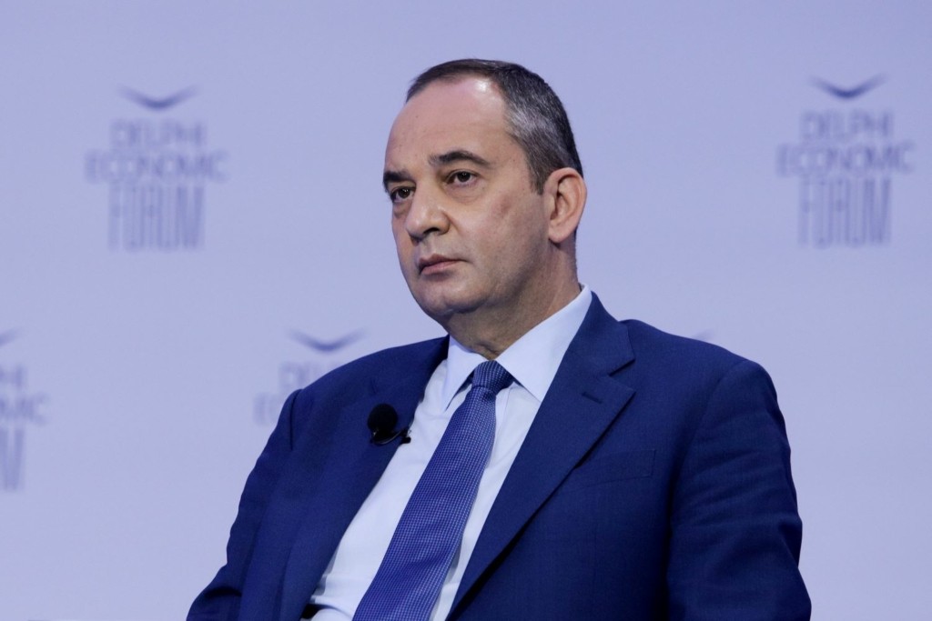 Συντετριμμένος ο Πλακιωτάκης για το χαμό του φρουρού του