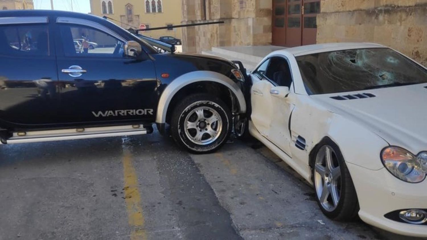 Αναβλήθηκε η δίκη του υπαστυνόμου που κατέστρεψε το αυτοκίνητο του διευθυντή του