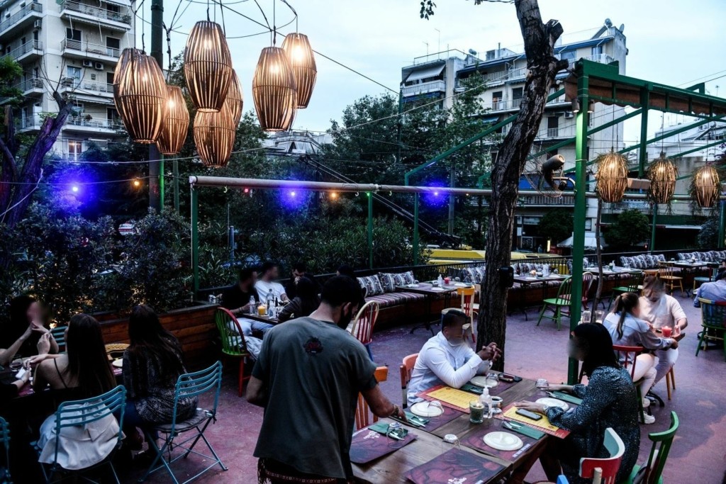 Πότε θα προμηθευτούν οι εργαζόμενοι της εστίασης τα δωρεάν self test