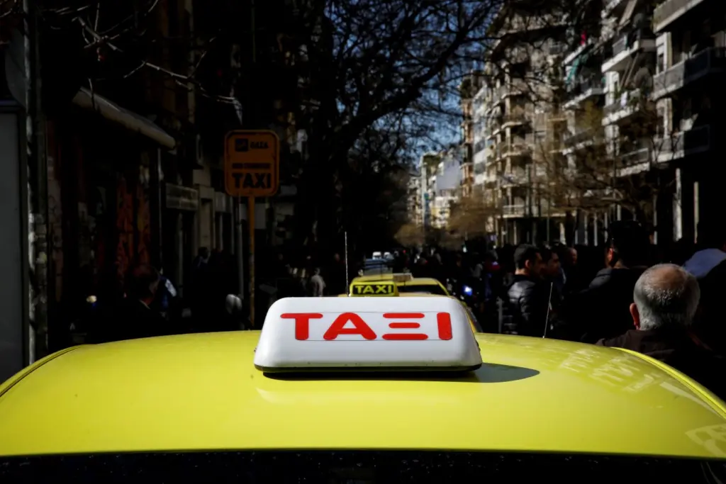 Οι επτά ταξιτζήδες και τα κόλπα τους για να κλέβουν τους πελάτες – Τους “έγδυναν” για μία κούρσα