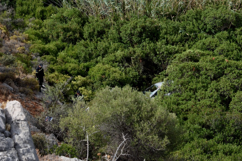 Έκλεψαν ένα φορτηγάκι, τράκαραν και κατέληξαν στο νοσοκομείο