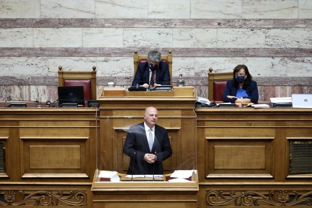 “Πέρασε” η συνεπιμέλεια με 156 ψήφους – Κεφαλογιάννη και Γιαννάκου καταψήφισαν
