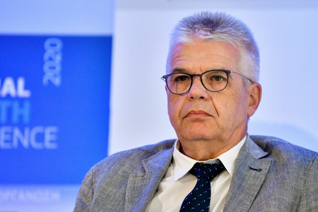 Πιάστηκε επ’αυτοφώρω ο Χαράλαμπος Γώγος χωρίς μάσκα σε κεντρικό δρόμο – Η απάντηση του (pic)