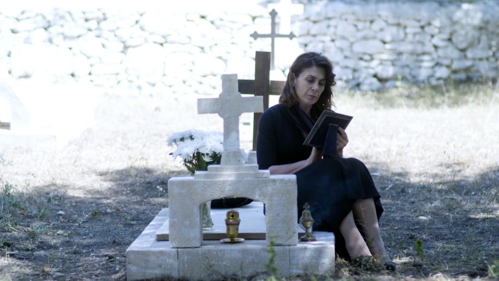 Η πιο σκοτεινή νύχτα στις Άγριες Μέλισσες