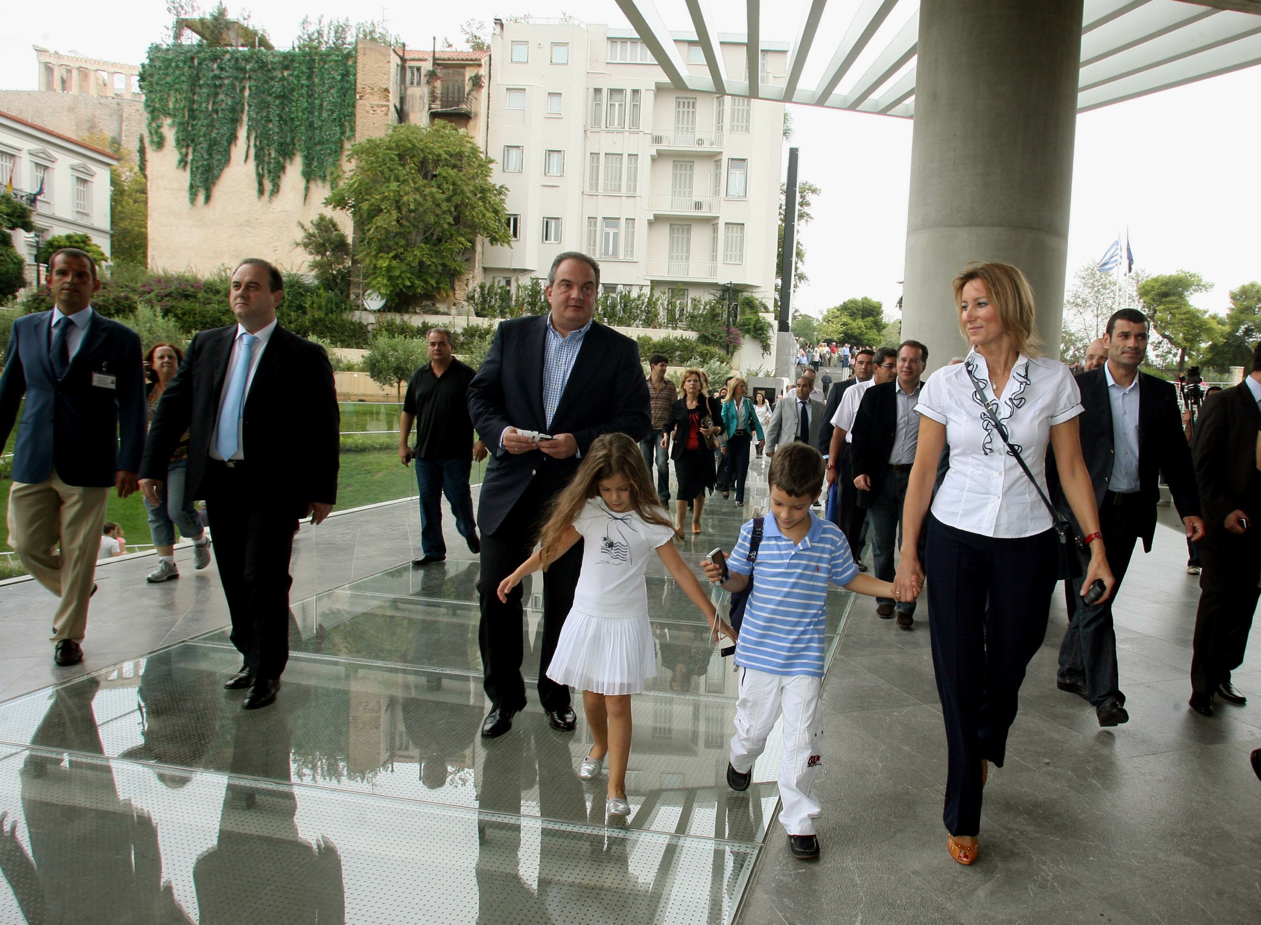 Η Νατάσα Παζαΐτη γιορτάζει την ενηλικίωση των διδύμων με ένα συγκινητικό βίντεο