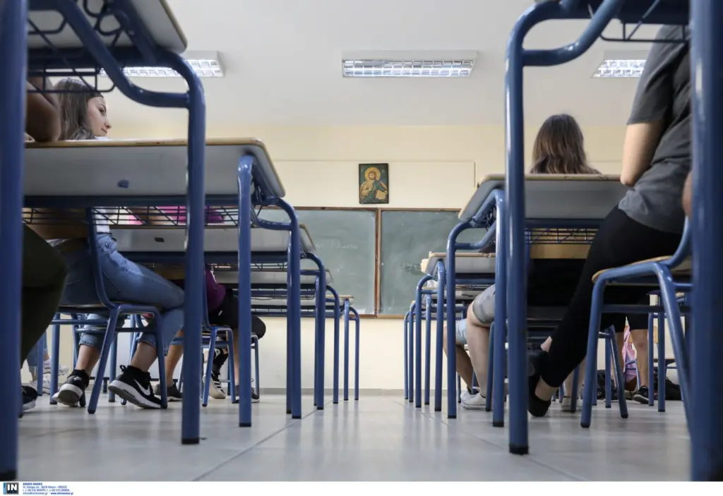 Στα Μαθηματικά εξετάζονται οι υποψήφιοι των ΕΠΑΛ