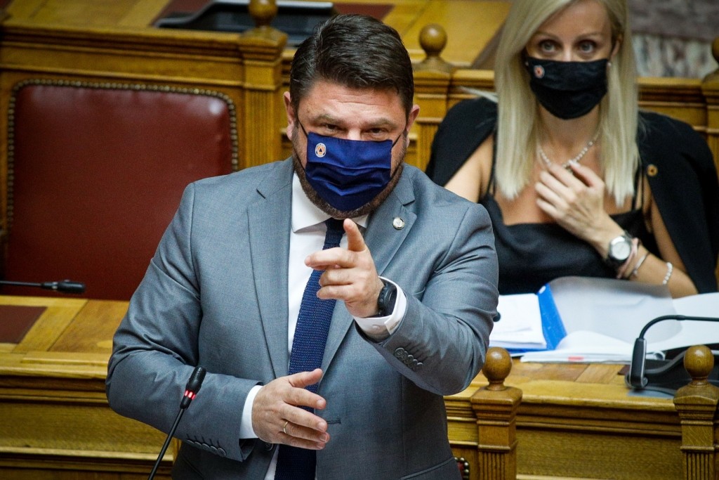 Ο Χαρδαλιάς μας έμαθε και το curfew στην ενημέρωση