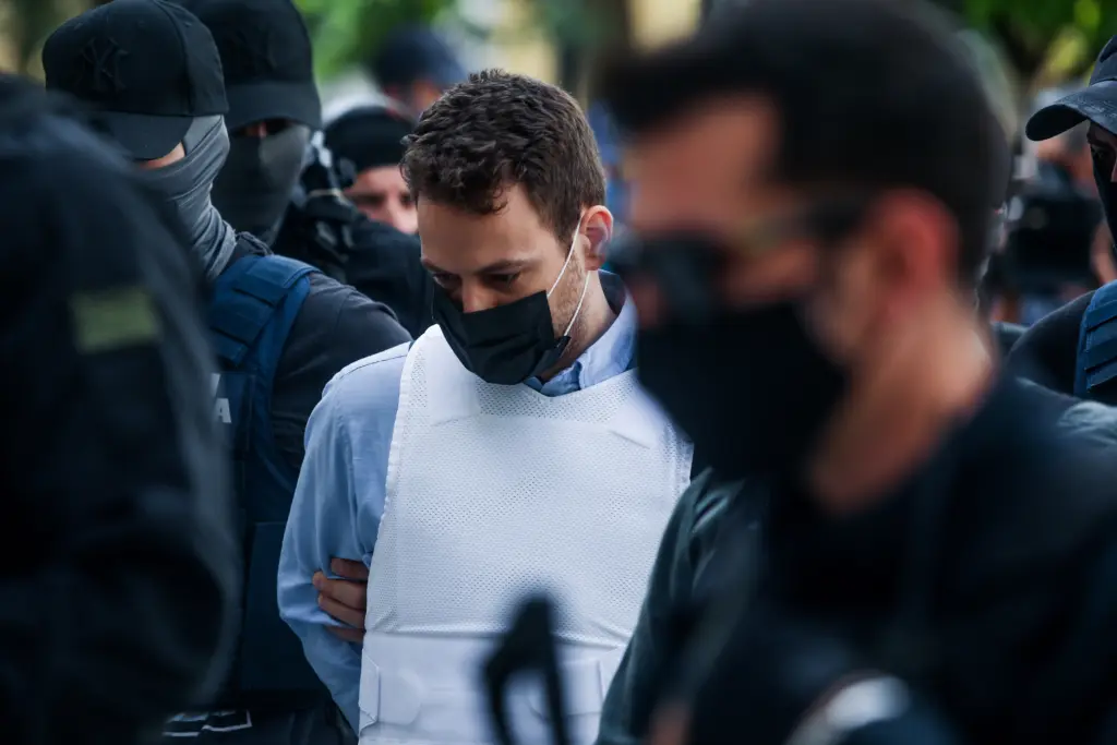 Η ύποπτη αγορά του οικοπέδου και το “αίνιγμα” για τη βάπτιση της Λυδίας – Ο πιλότος ανάγκασε την Καρολάιν να σταματήσει το kickboxing