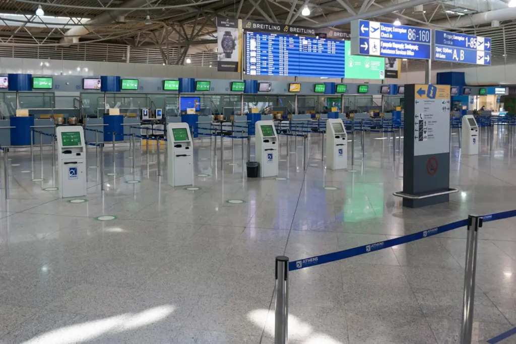 Το ύποπτο αυτοκίνητο στο Ελευθέριος Βενιζέλος αποκάλυψε μία ολόκληρη κομπίνα